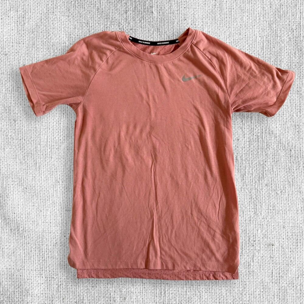 Nike Women's Coral Pink Dri-FIT Running Tee Size S Ventilated Short Sleeve